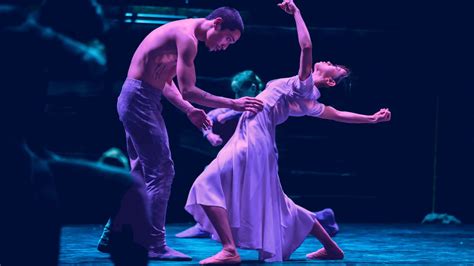 Nuit de Rêve, una danza sensual que te transporta a un jardín etéreo